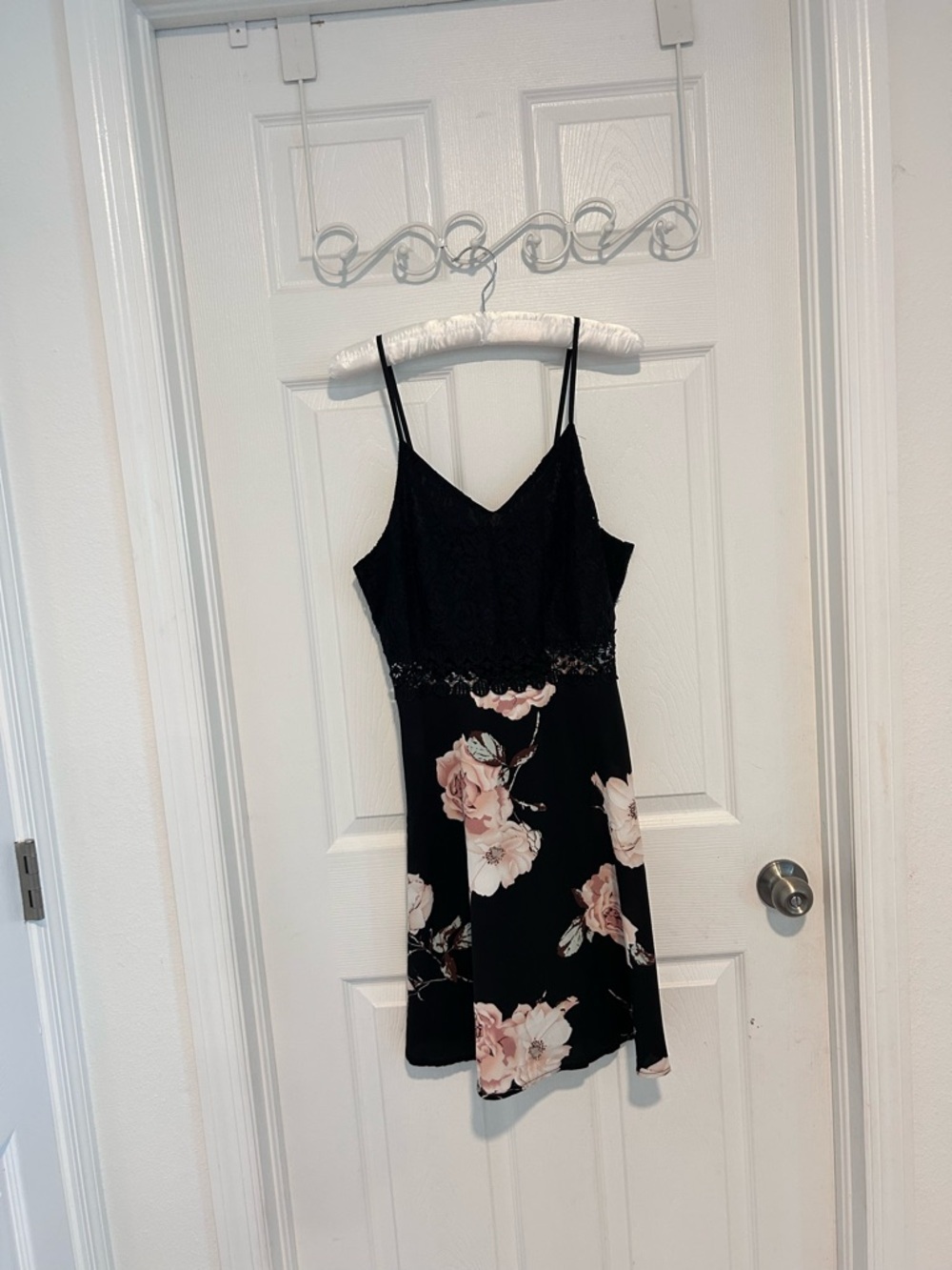 Black Floral Lace-Trim Slip Dress Sheer Lace Waist.  Size S